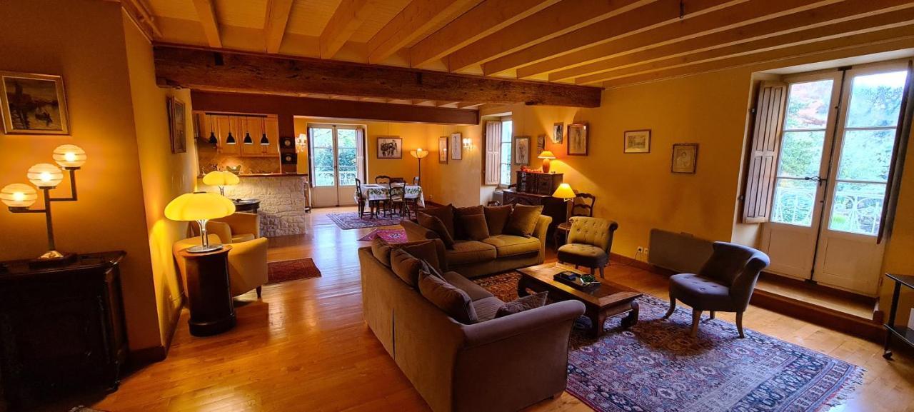 Le Moulin De Mansle Βίλα Εξωτερικό φωτογραφία